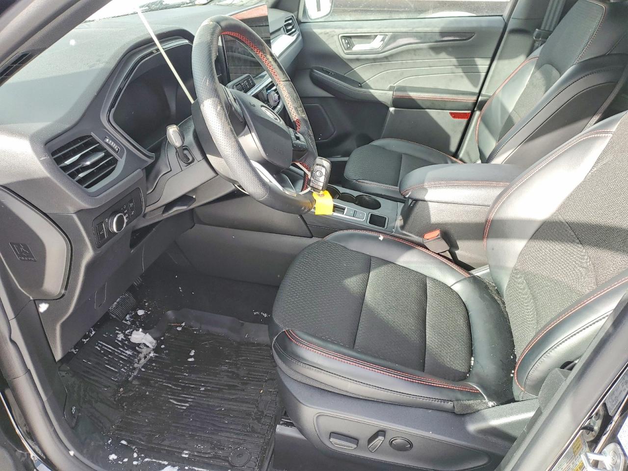 2025 FORD ESCAPE ST LINE photo 7