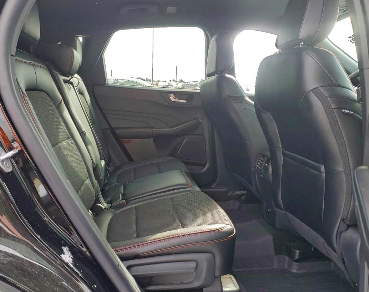 2025 FORD ESCAPE ST LINE photo 11