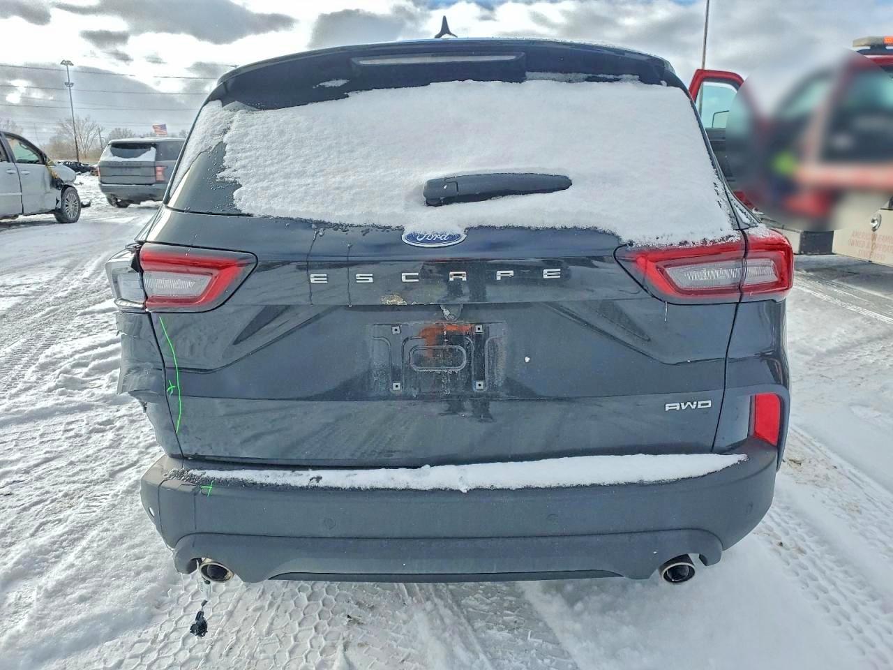 2025 FORD ESCAPE ST LINE photo 6