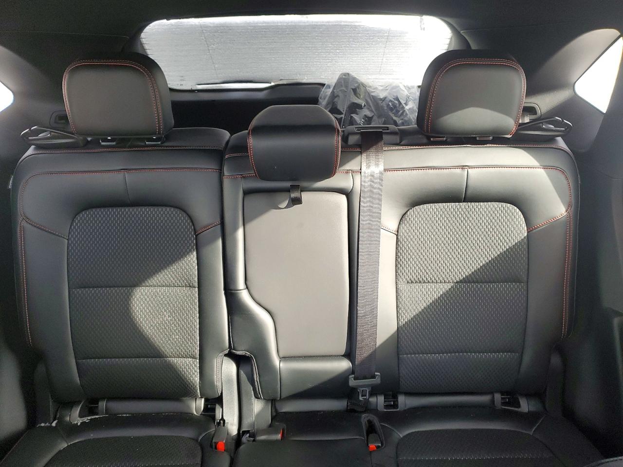 2025 FORD ESCAPE ST LINE photo 10