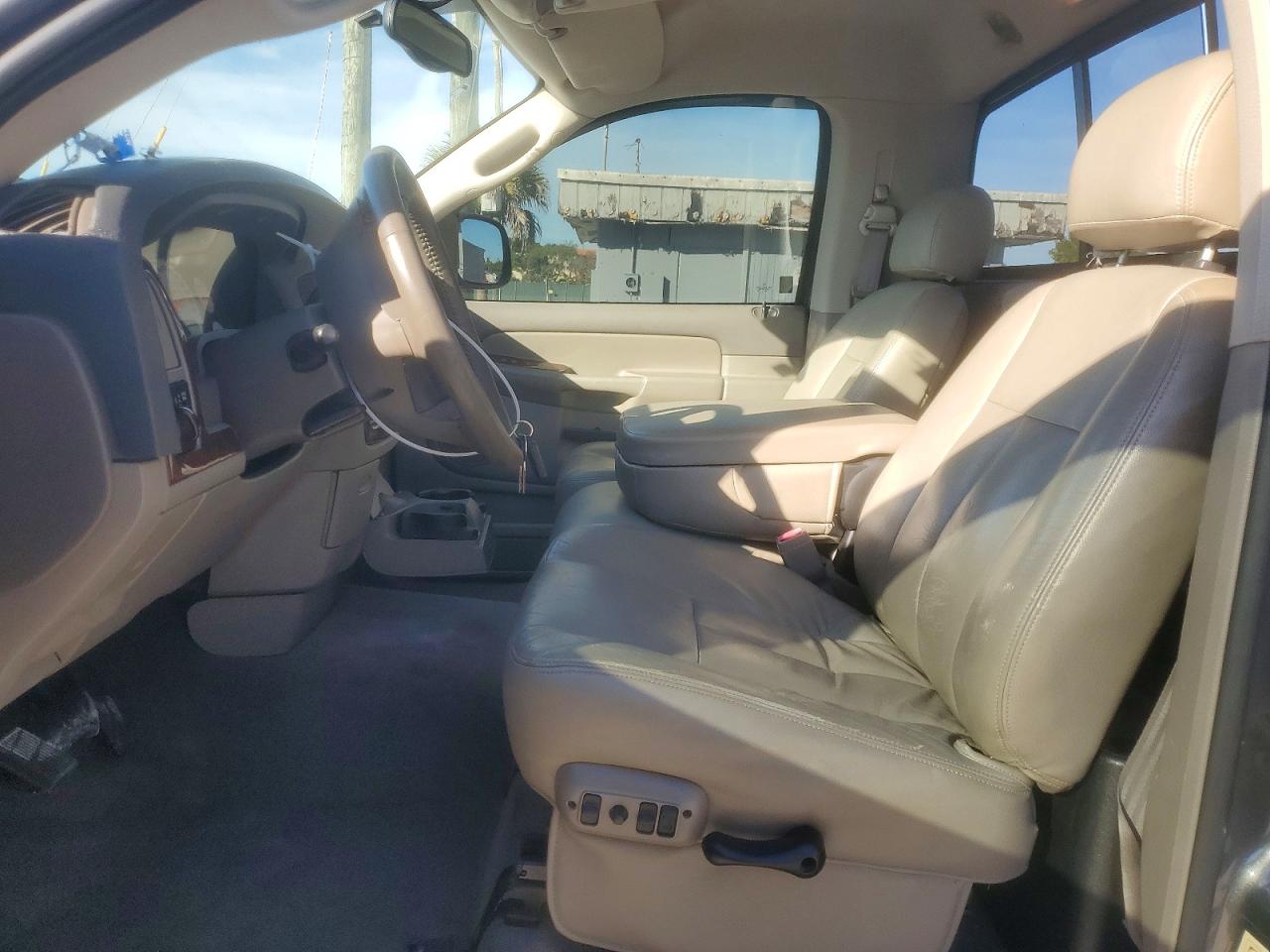 2003 DODGE RAM 1500 ST photo 7