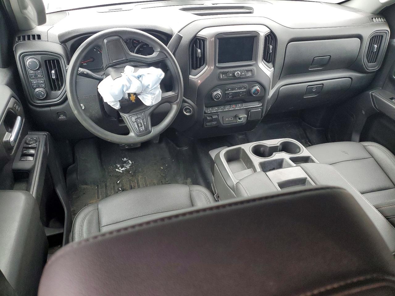 2023 CHEVROLET SILVERADO K1500 photo 8