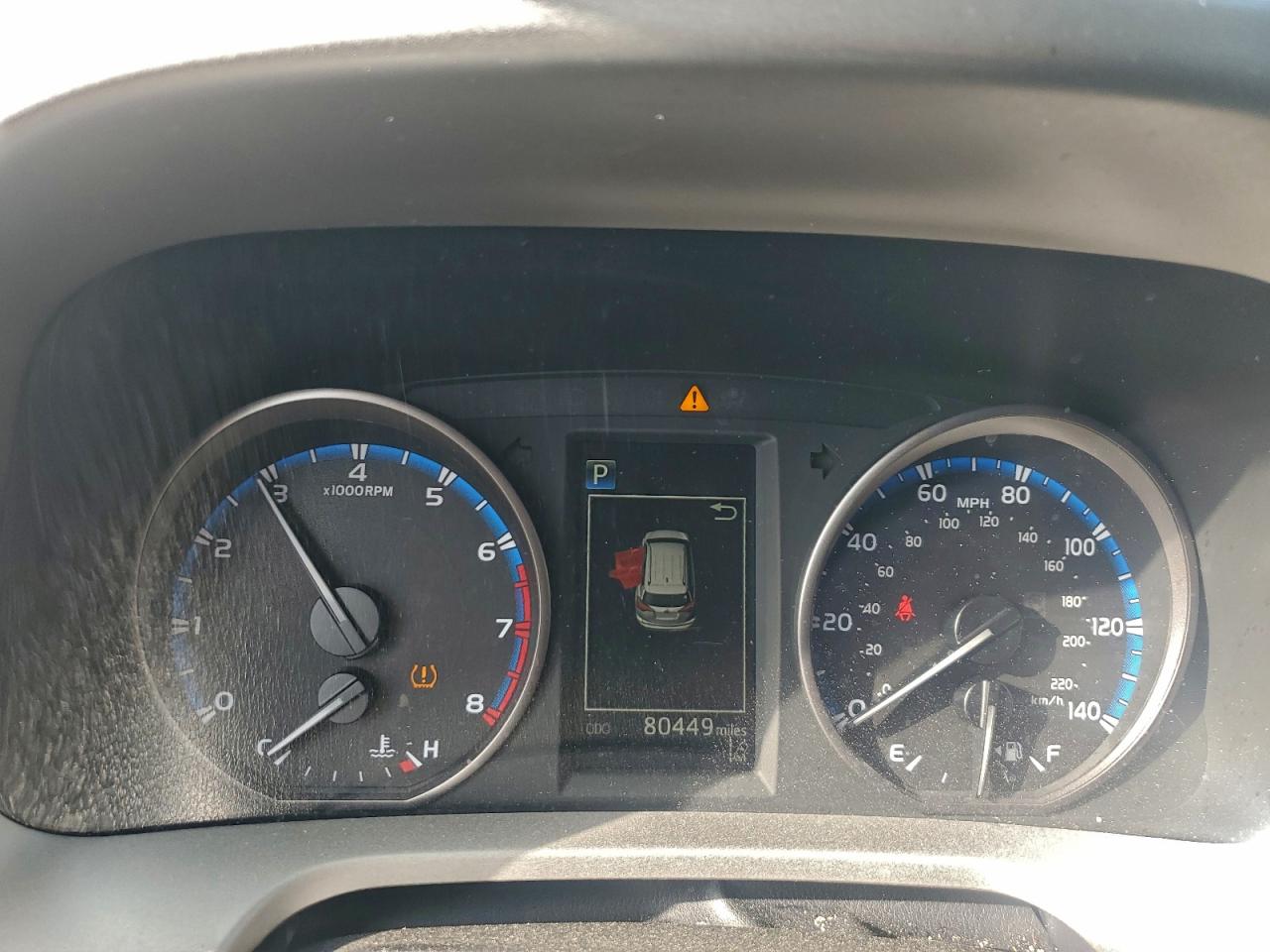 2017 TOYOTA RAV4 XLE photo 9