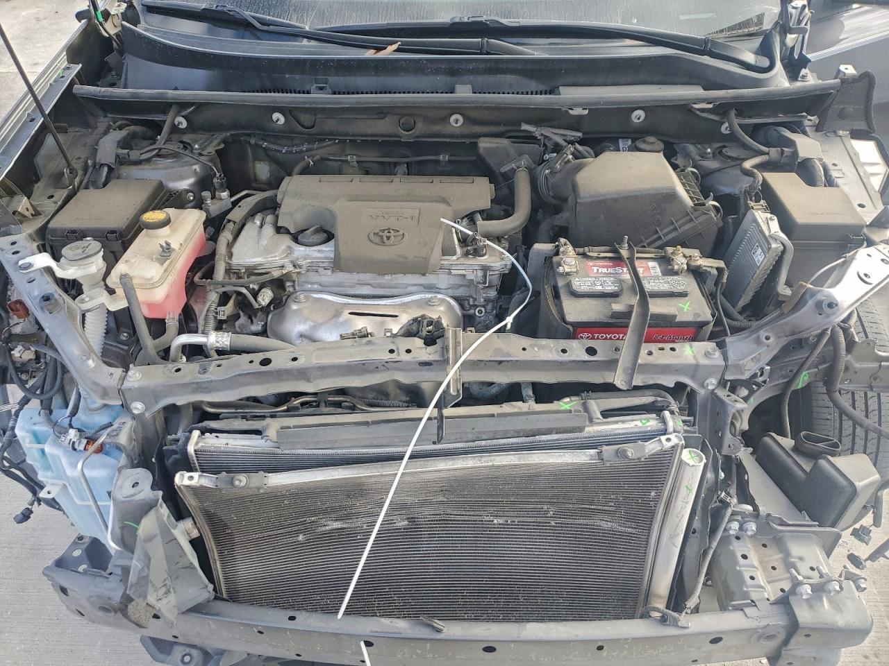 2017 TOYOTA RAV4 XLE photo 12