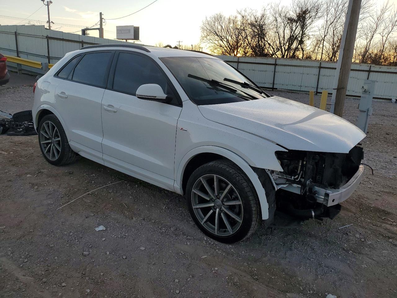 2018 AUDI Q3 PREMIUM PLUS photo 4