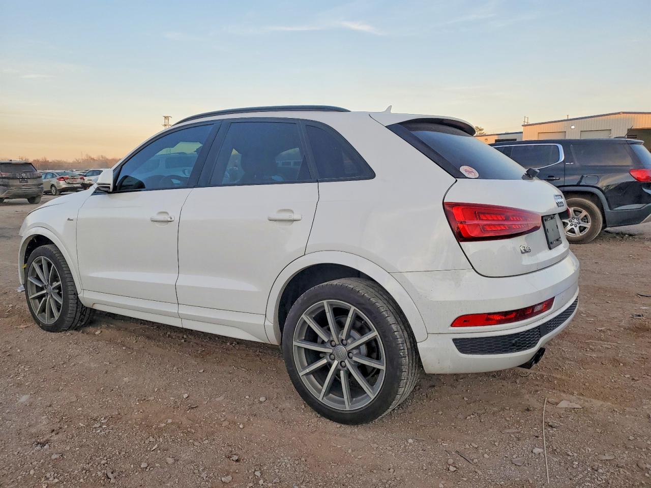 2018 AUDI Q3 PREMIUM PLUS photo 2