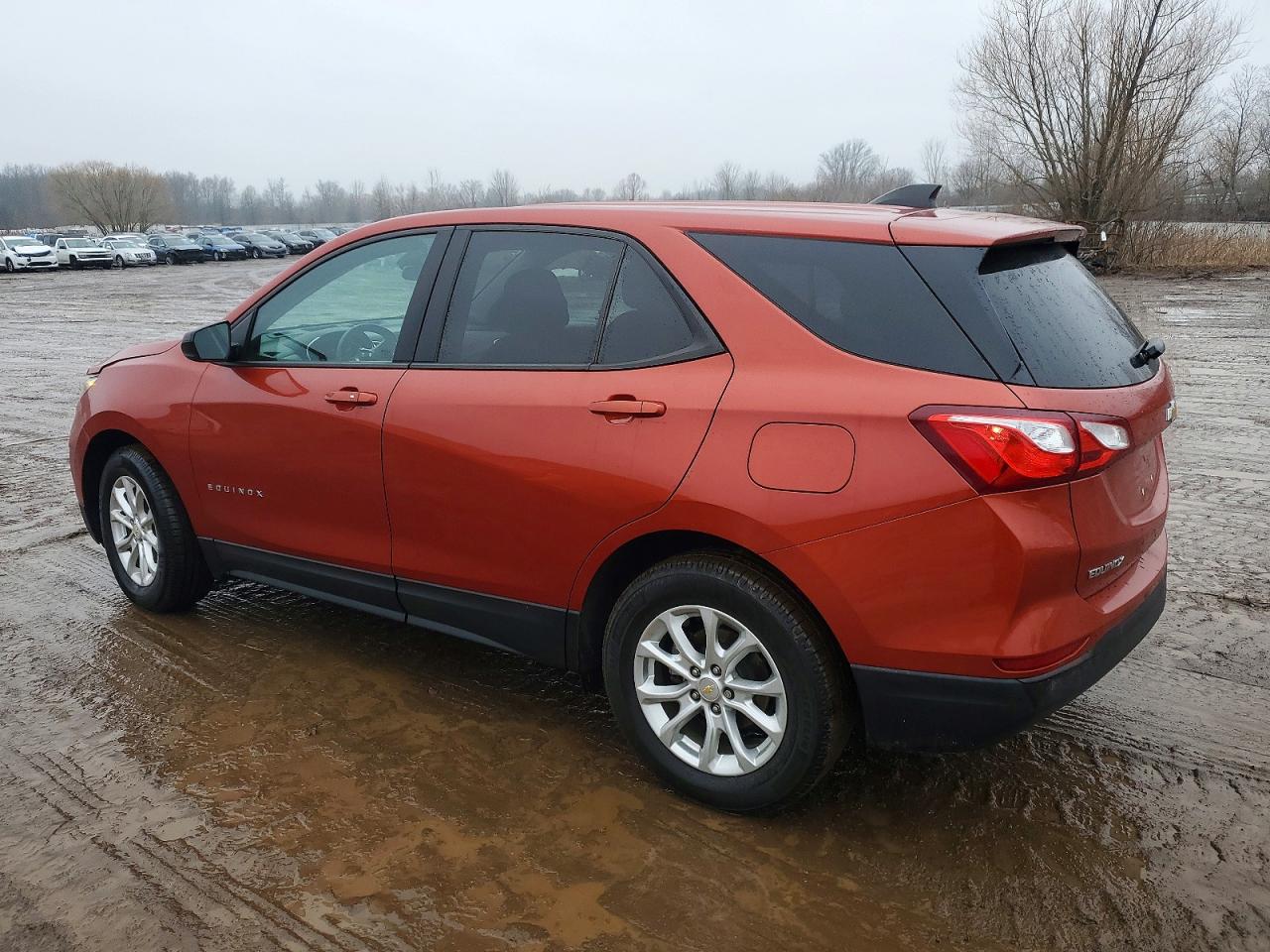 2020 CHEVROLET EQUINOX LS photo 2