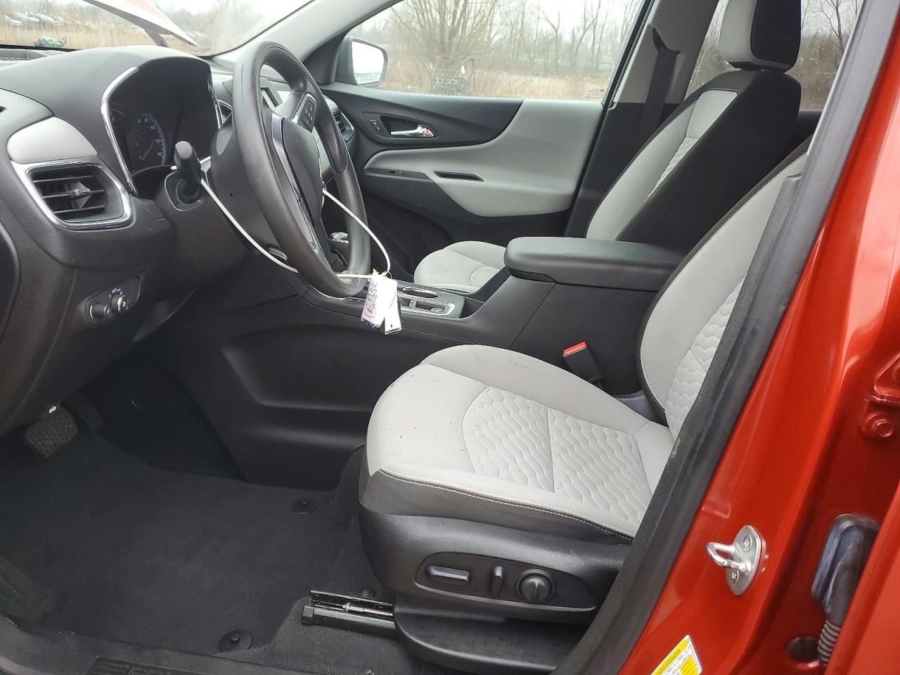 2020 CHEVROLET EQUINOX LS photo 7