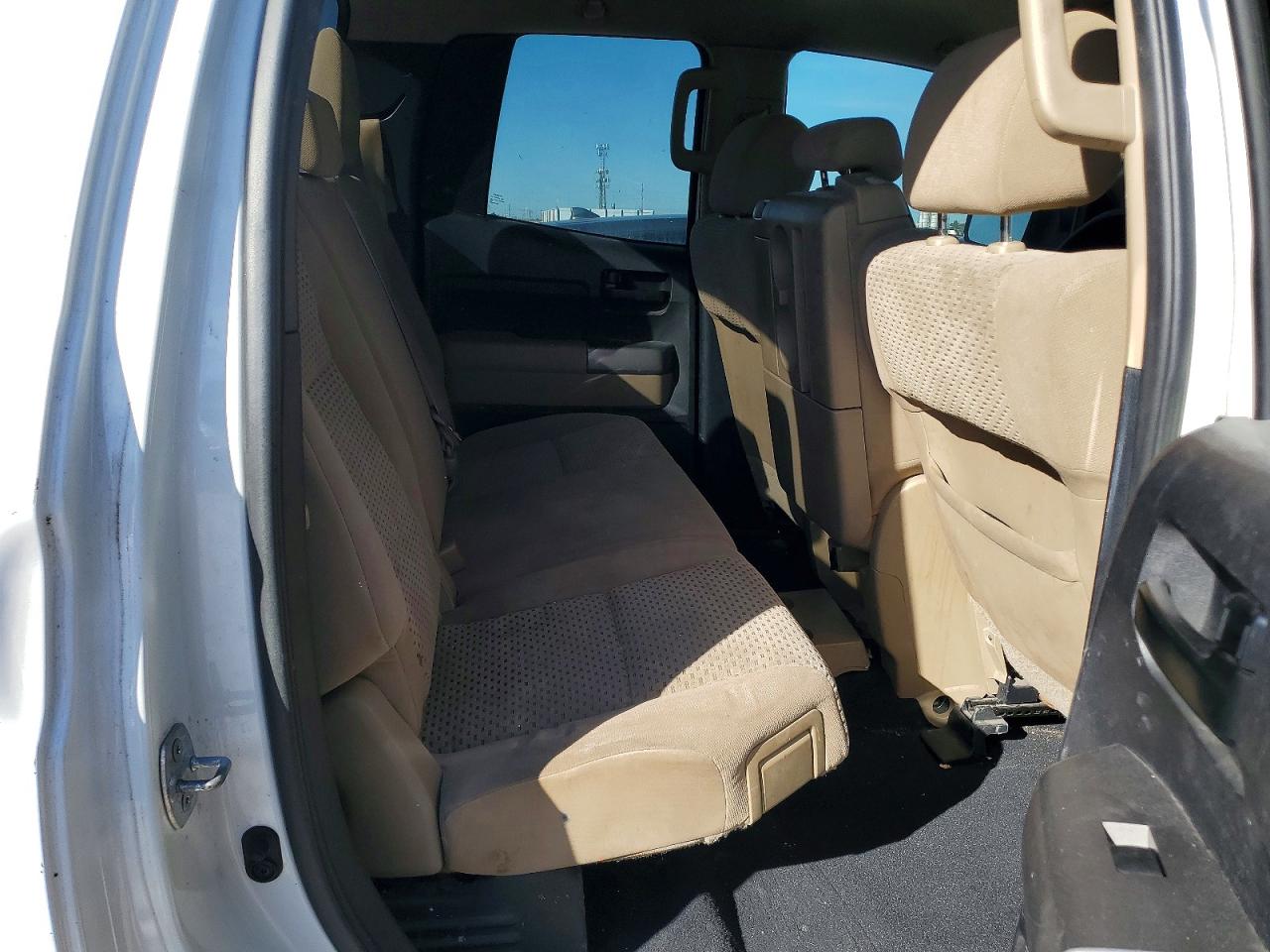 2013 TOYOTA TUNDRA DOUBLE CAB SR5 photo 10