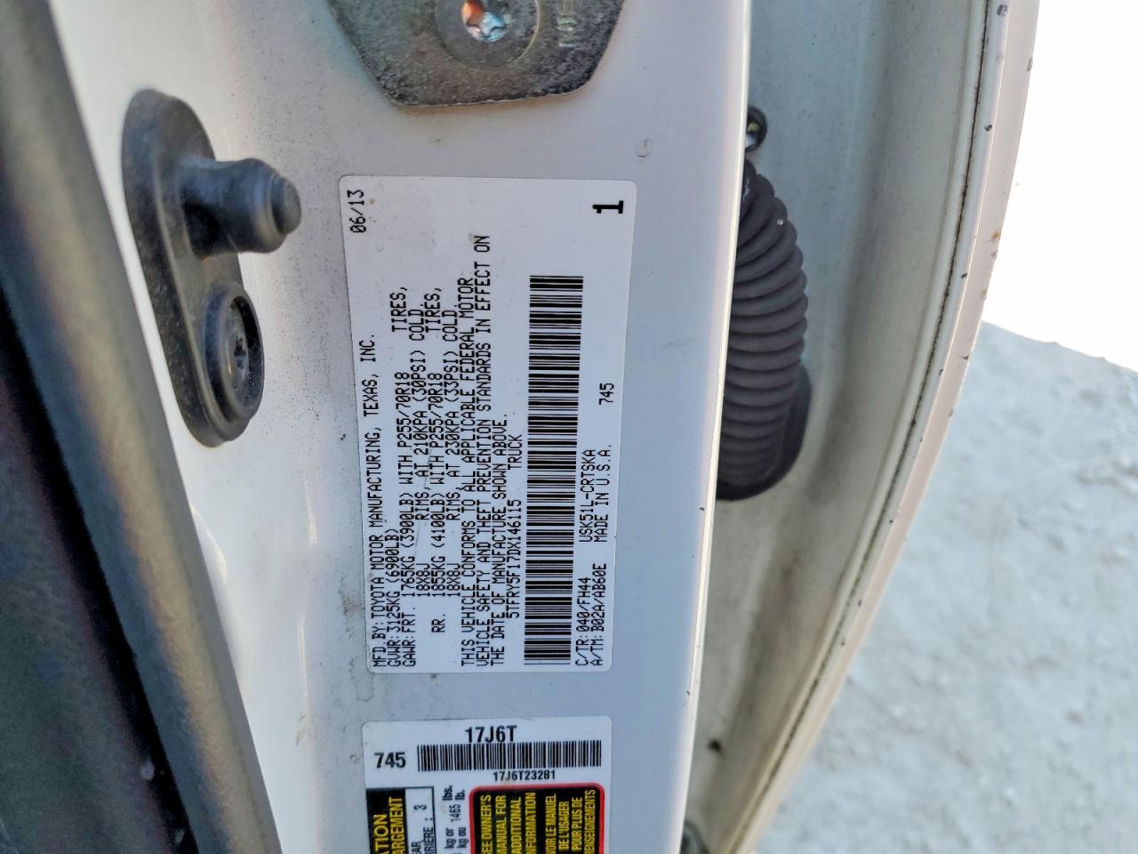 2013 TOYOTA TUNDRA DOUBLE CAB SR5 photo 12