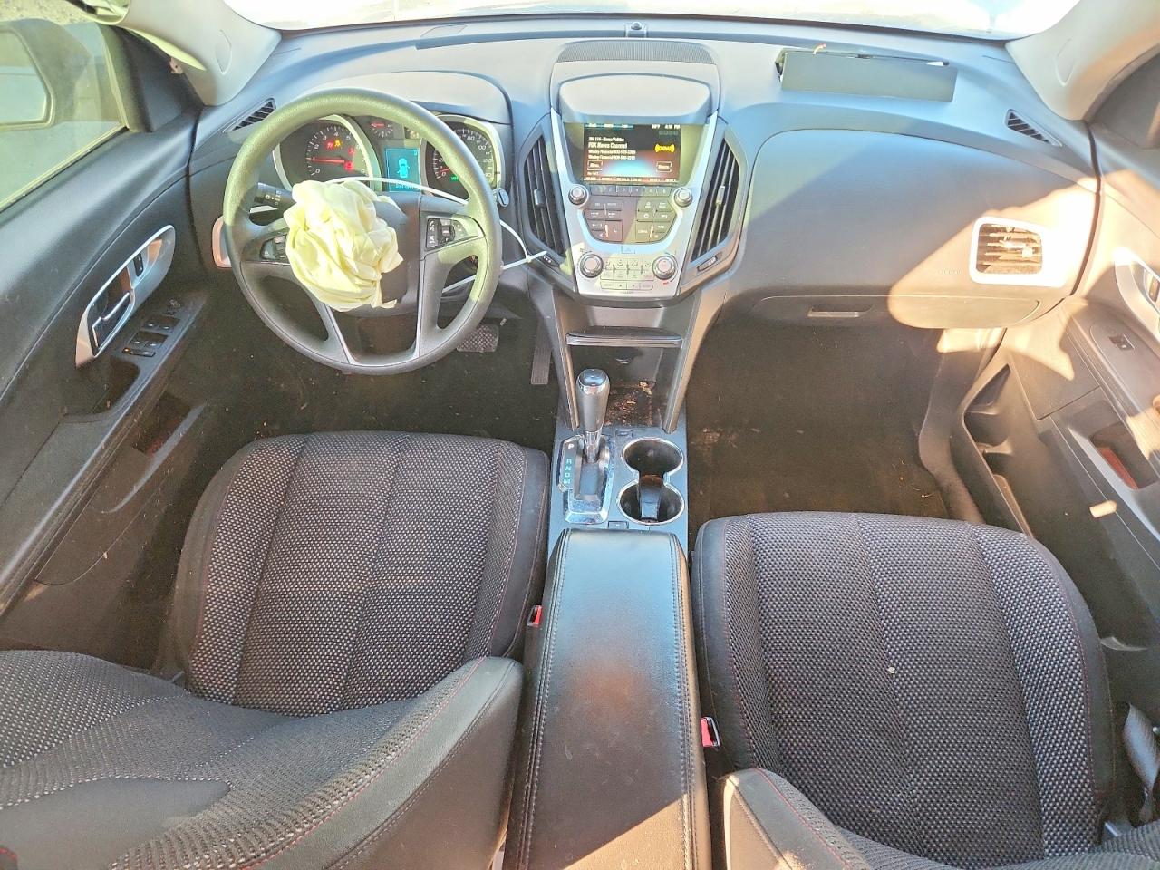 2017 CHEVROLET EQUINOX LS photo 8
