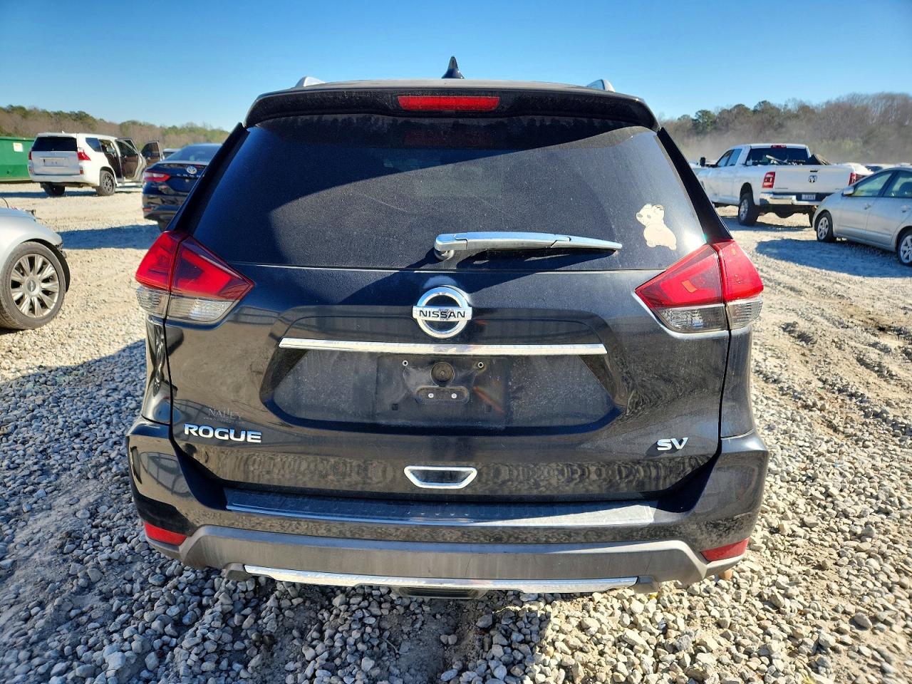 2017 NISSAN ROGUE S photo 6
