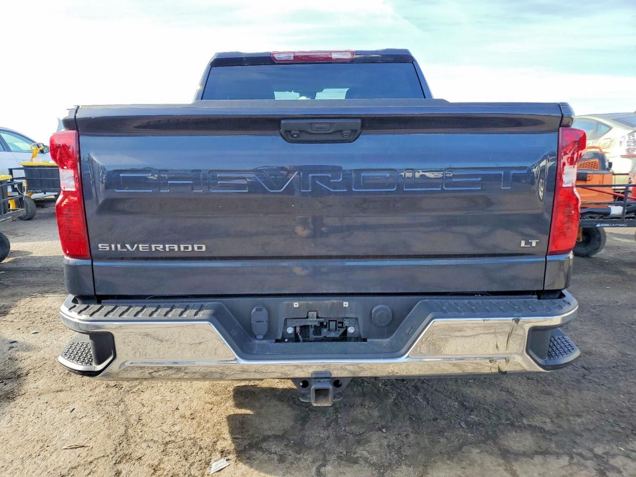 2024 CHEVROLET SILVERADO K1500 LT-L photo 6
