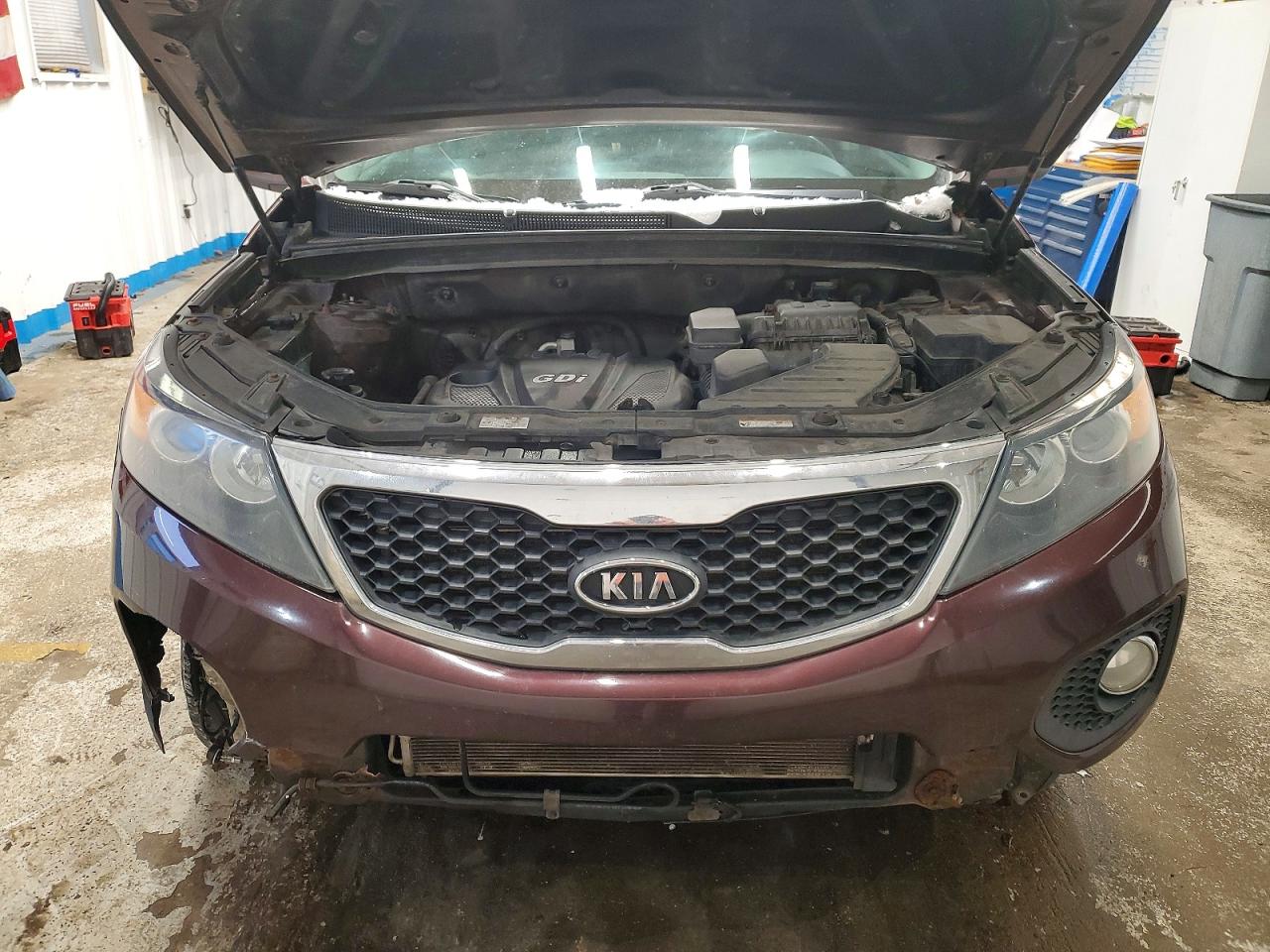 2012 KIA SORENTO BASE photo 12