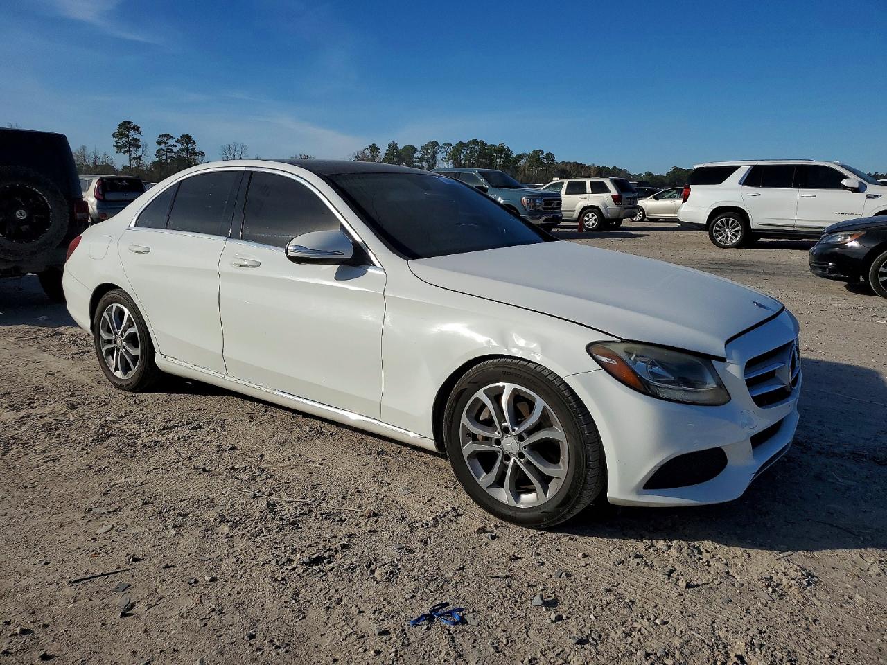 2015 MERCEDES-BENZ C 300 photo 4
