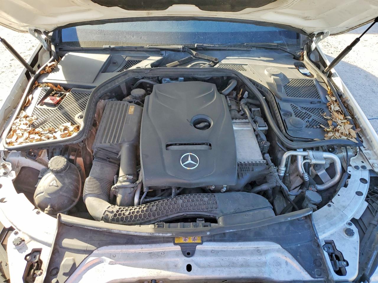 2015 MERCEDES-BENZ C 300 photo 11