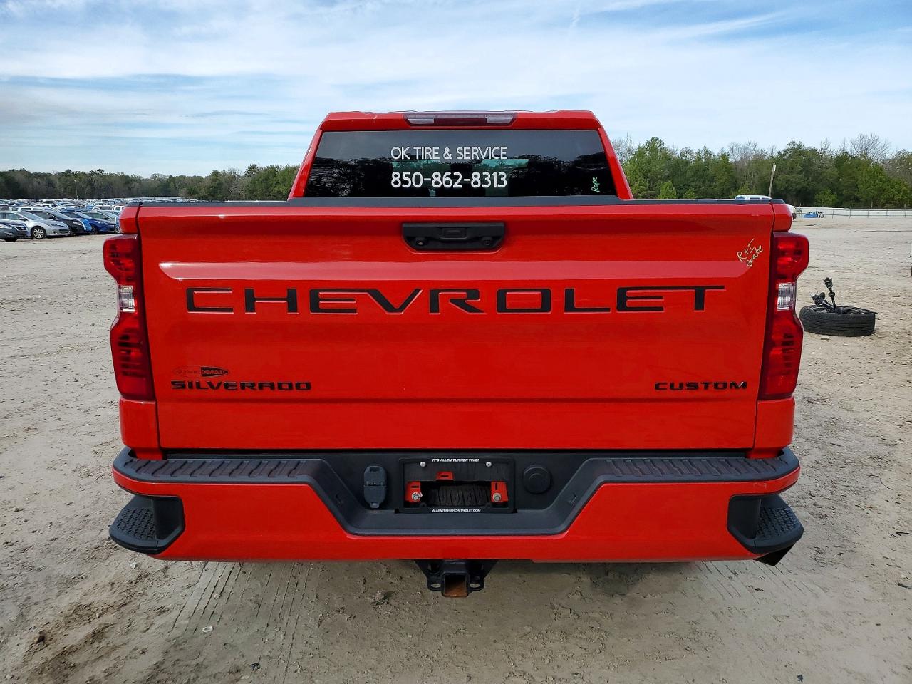 2023 CHEVROLET SILVERADO C1500 CUSTOM photo 11
