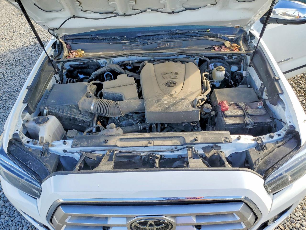 2022 TOYOTA TACOMA DOUBLE CAB photo 11