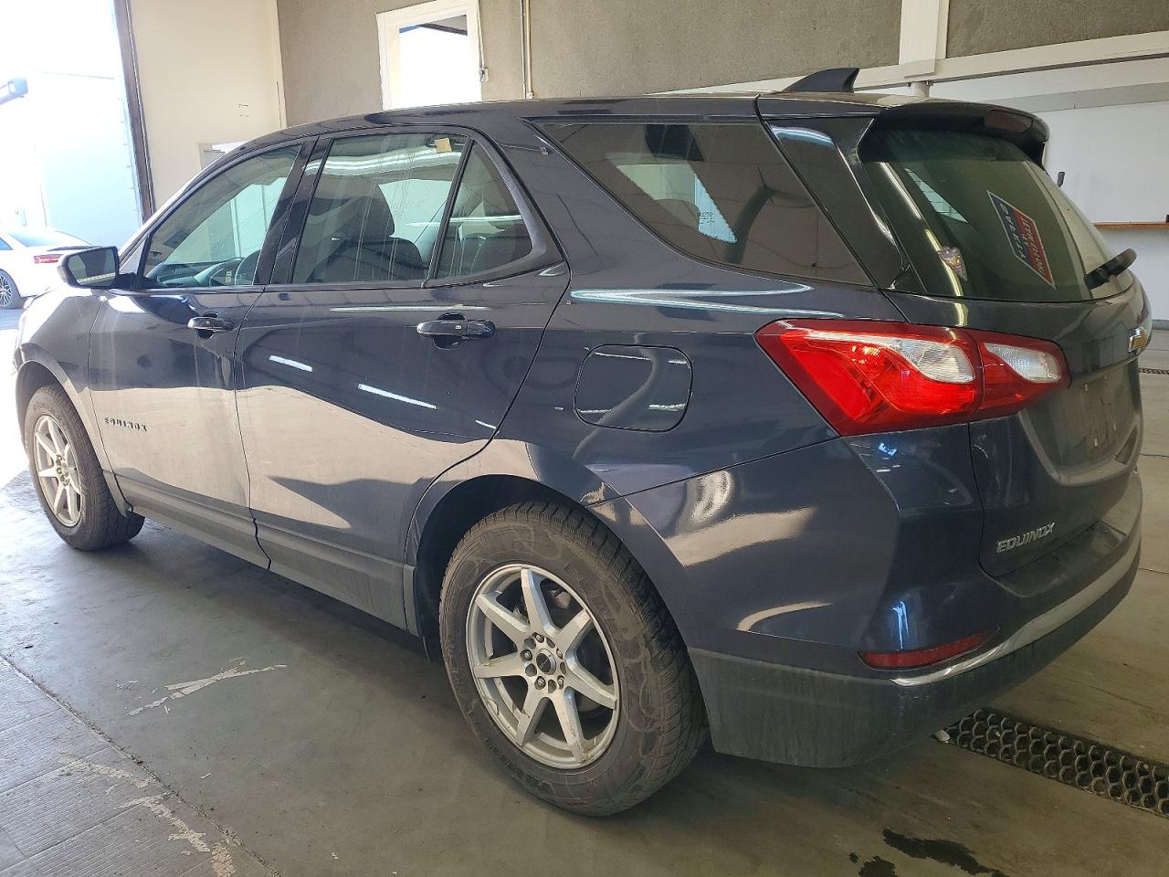2018 CHEVROLET EQUINOX LS photo 2