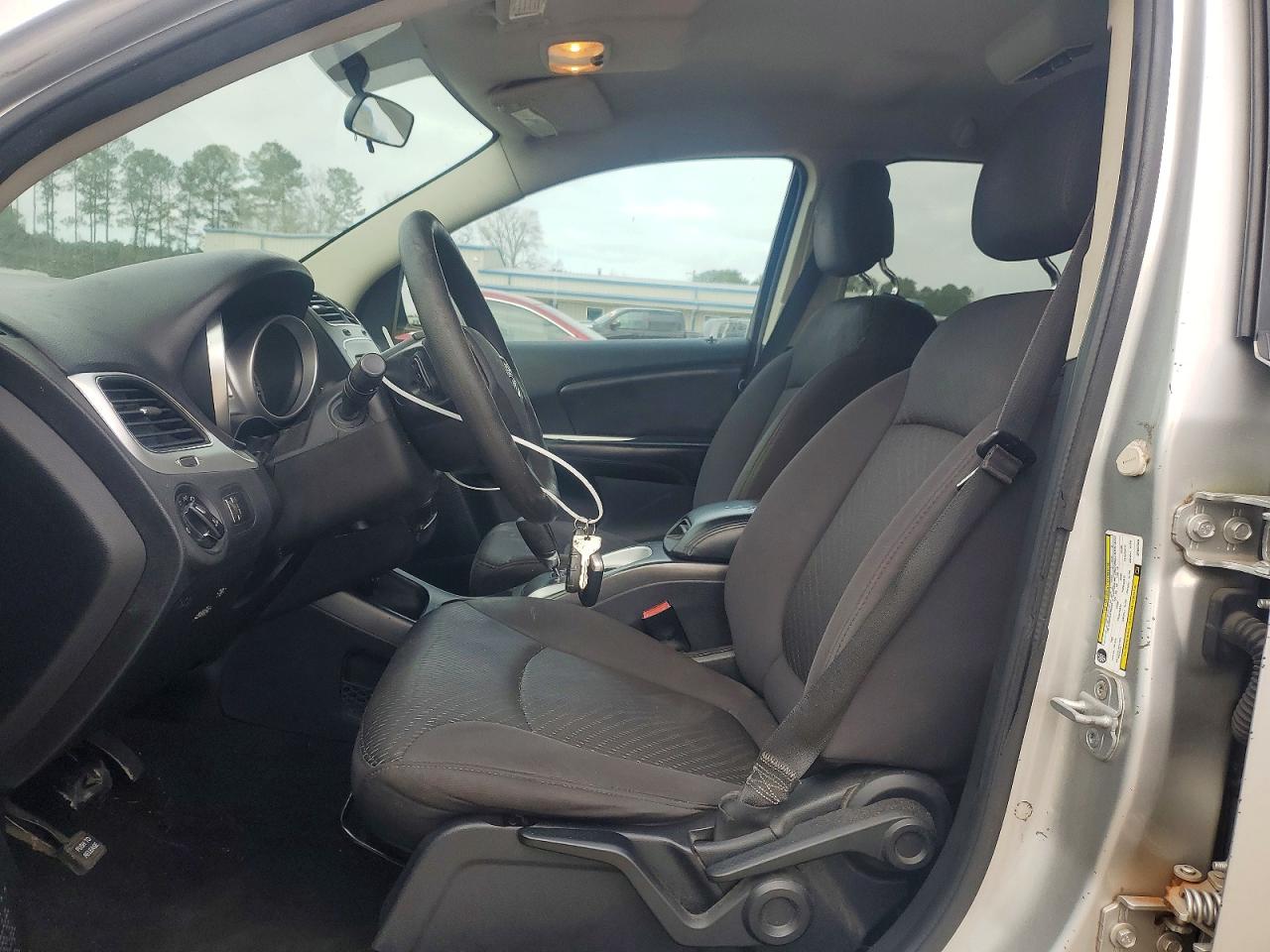 2013 DODGE JOURNEY SXT photo 7