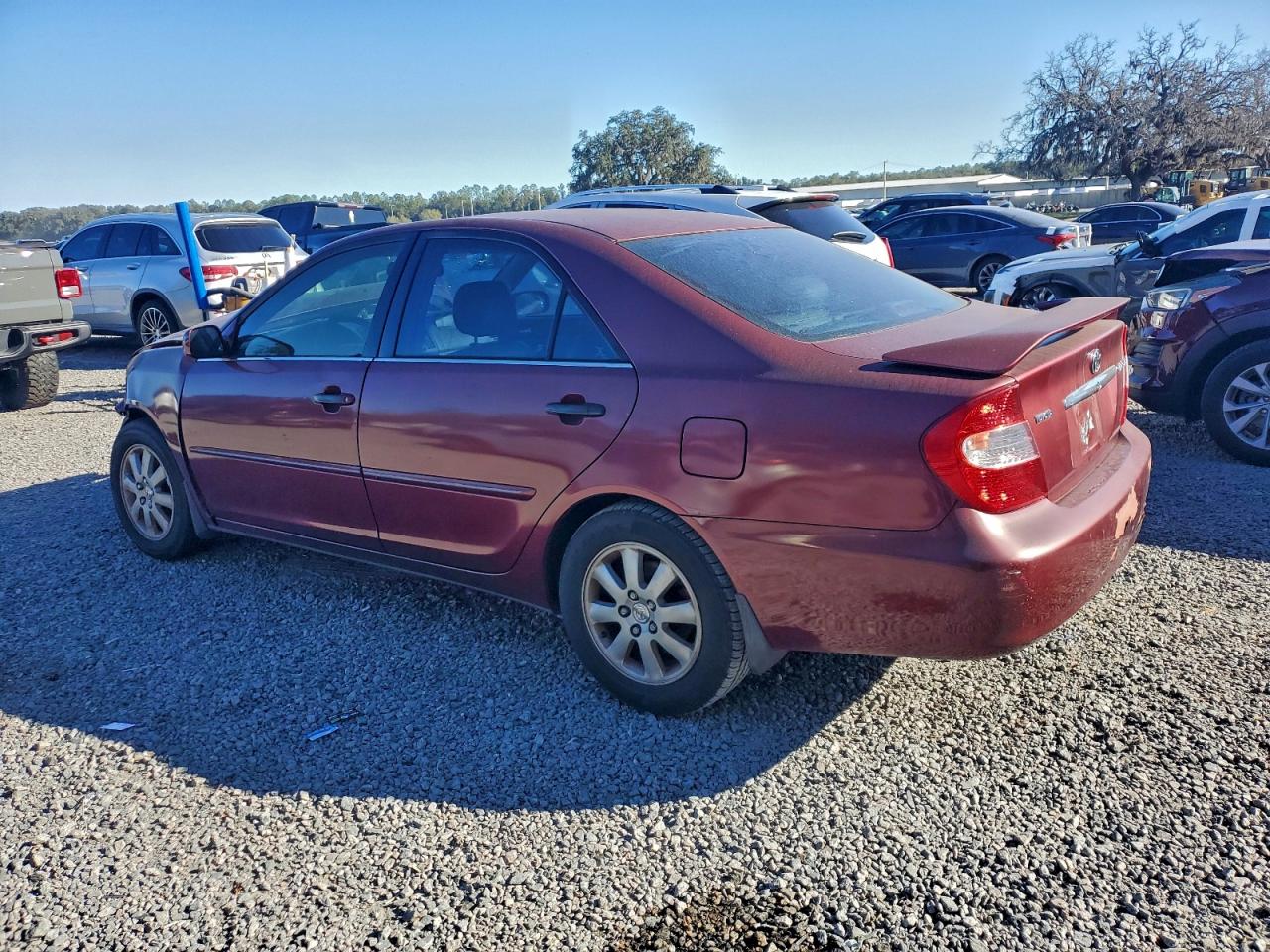 2003 TOYOTA CAMRY LE photo 2