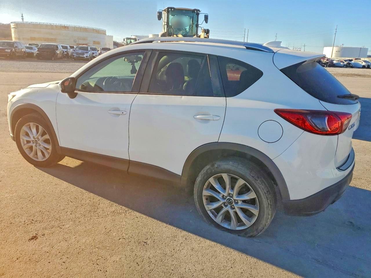 2014 MAZDA CX-5 GT photo 2