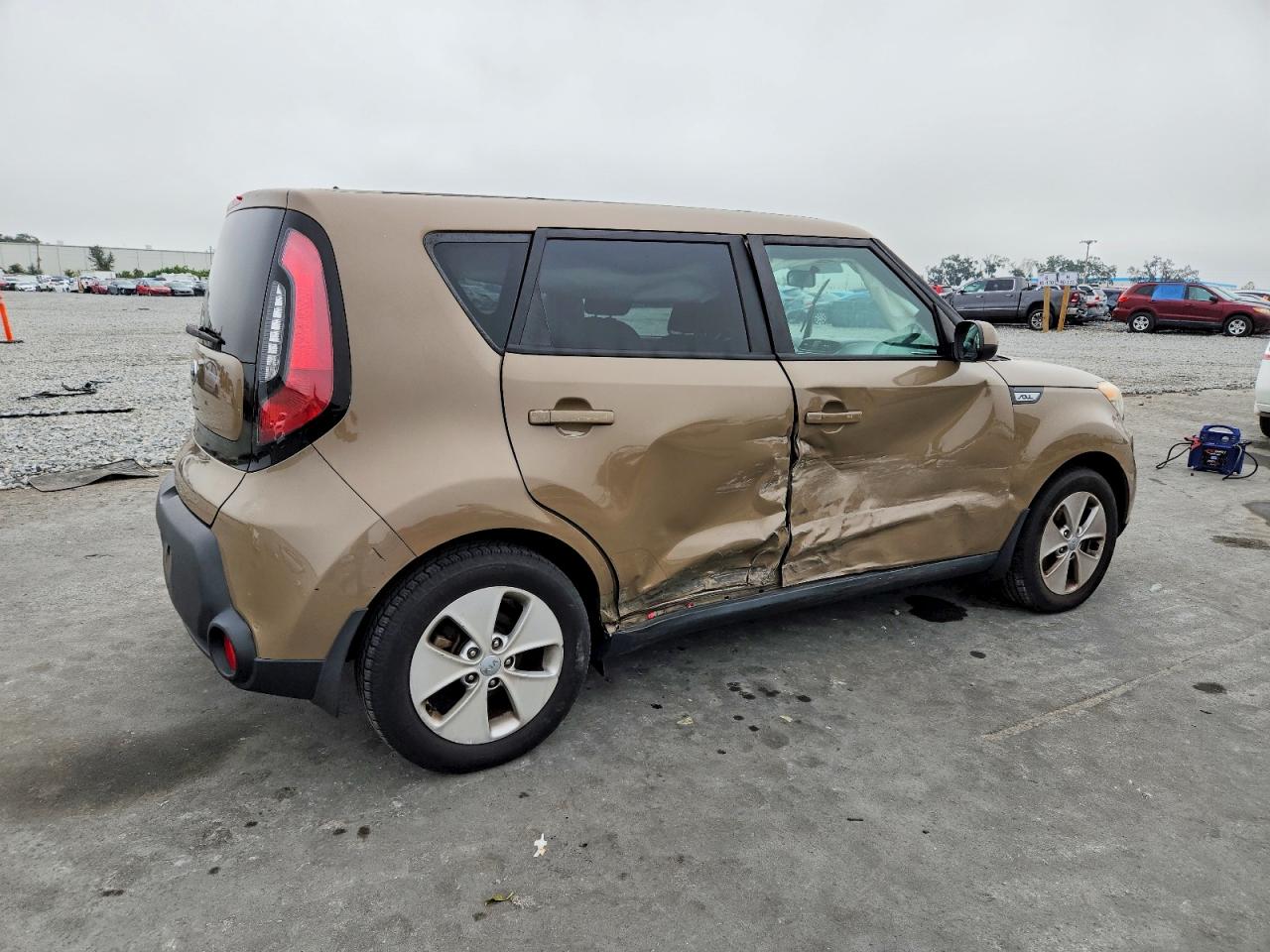 2016 KIA SOUL photo 3