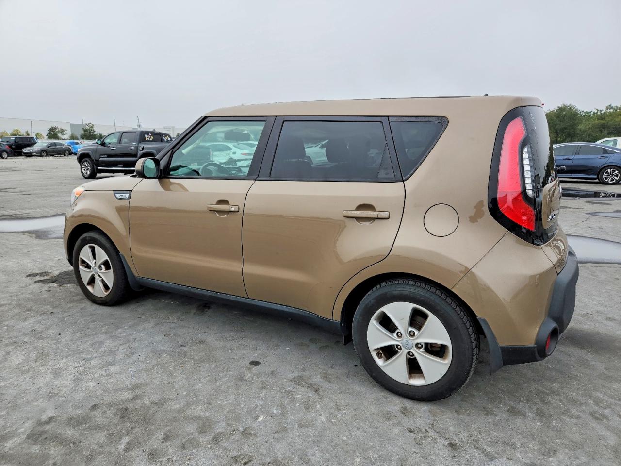 2016 KIA SOUL photo 2