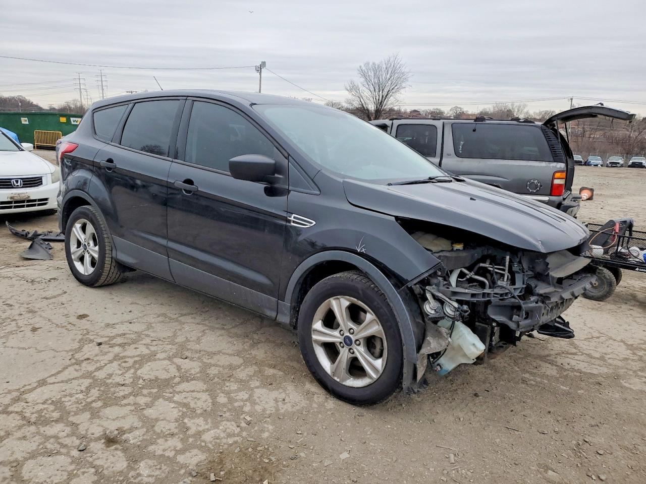 2016 FORD ESCAPE S photo 4