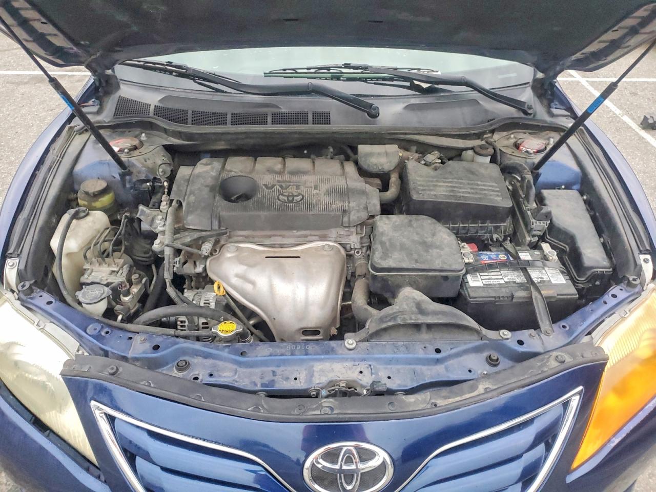 2011 TOYOTA CAMRY BASE photo 11