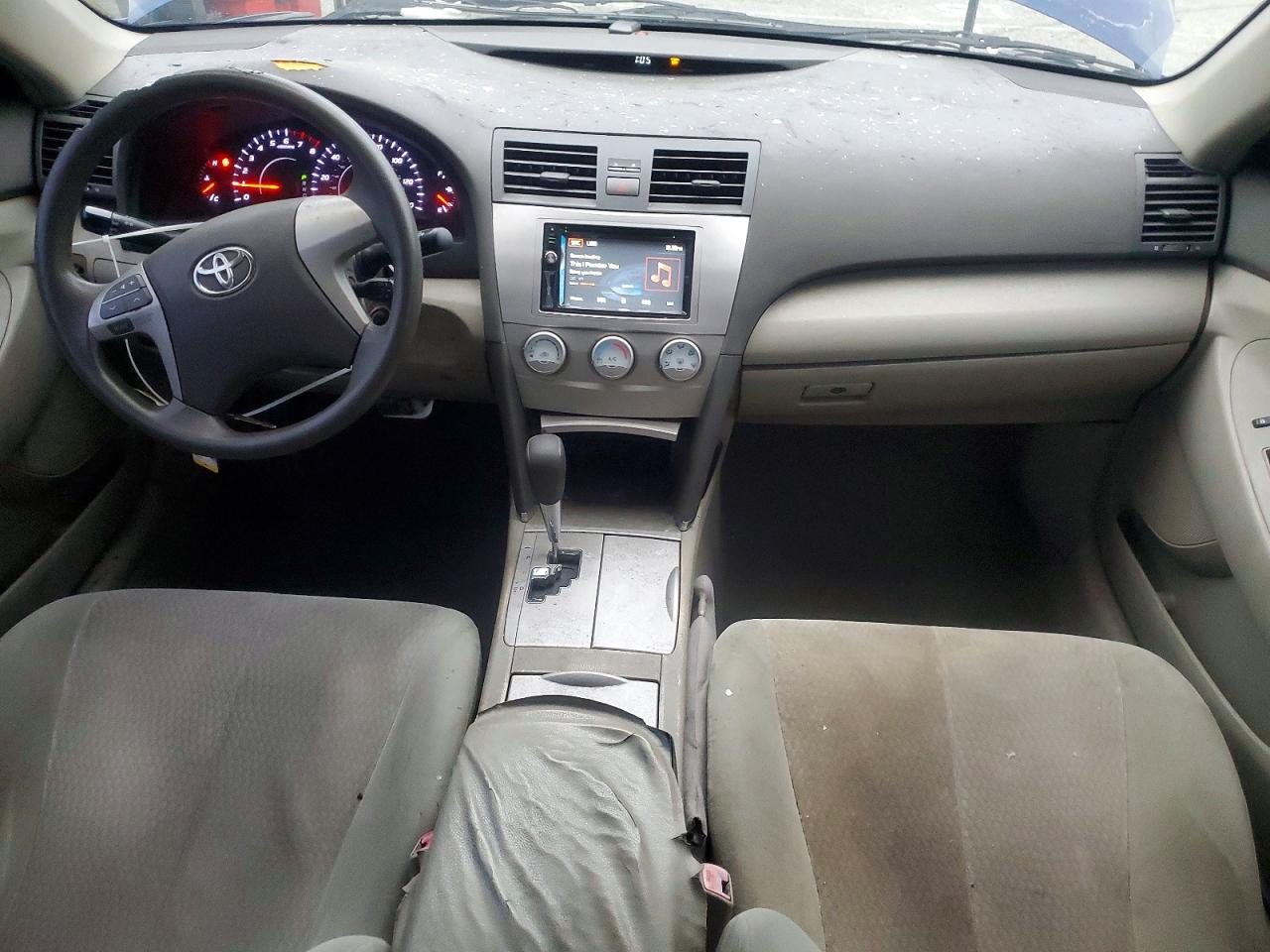 2011 TOYOTA CAMRY BASE photo 8