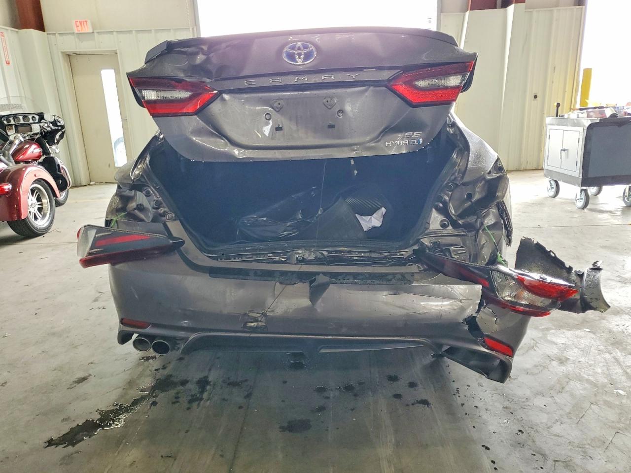 2024 TOYOTA CAMRY SE NIGHT SHADE photo 6
