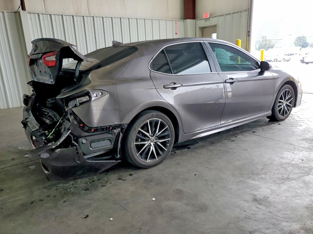 2024 TOYOTA CAMRY SE NIGHT SHADE photo 3
