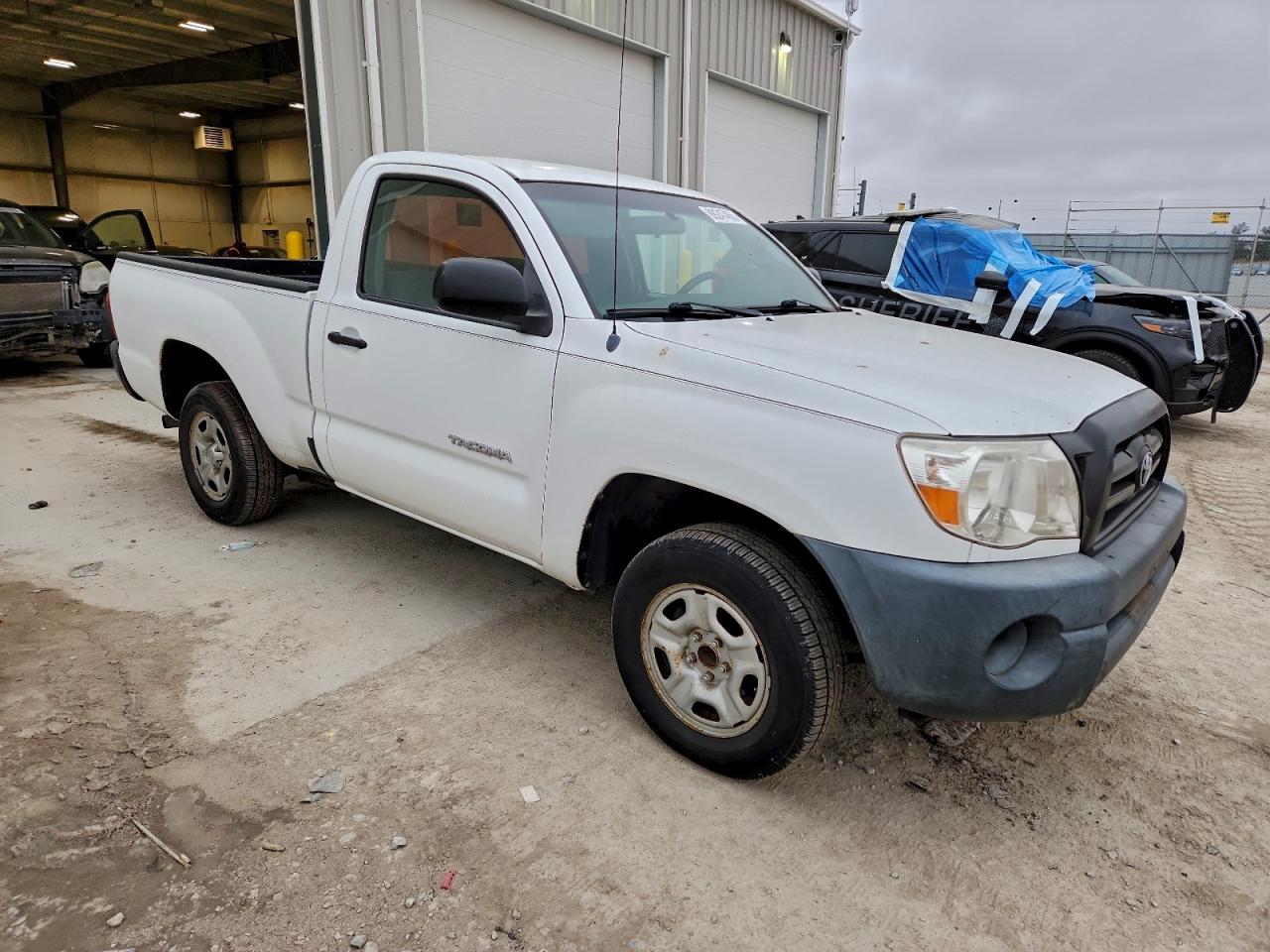 2006 TOYOTA TACOMA photo 4