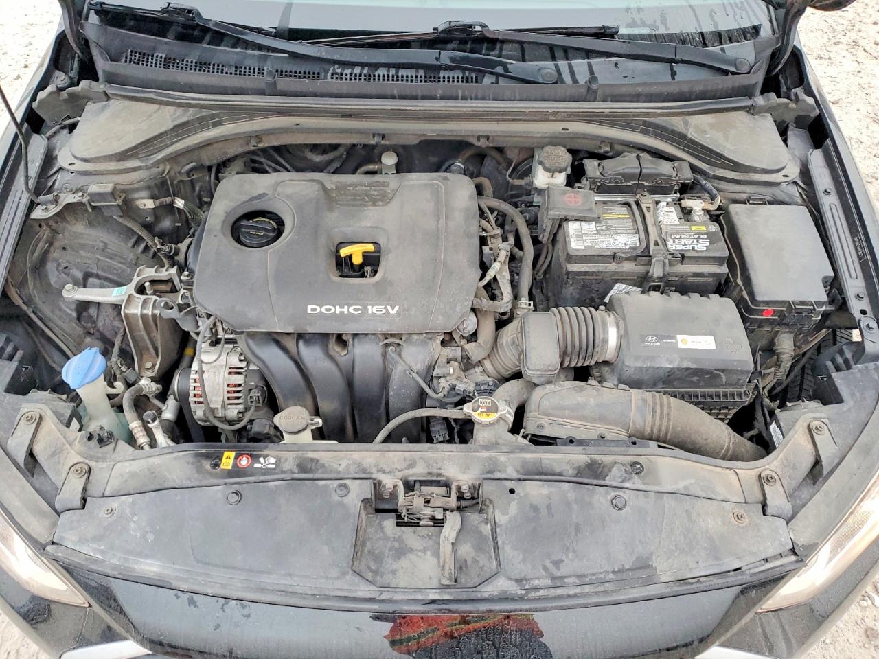 2017 HYUNDAI ELANTRA SE photo 11