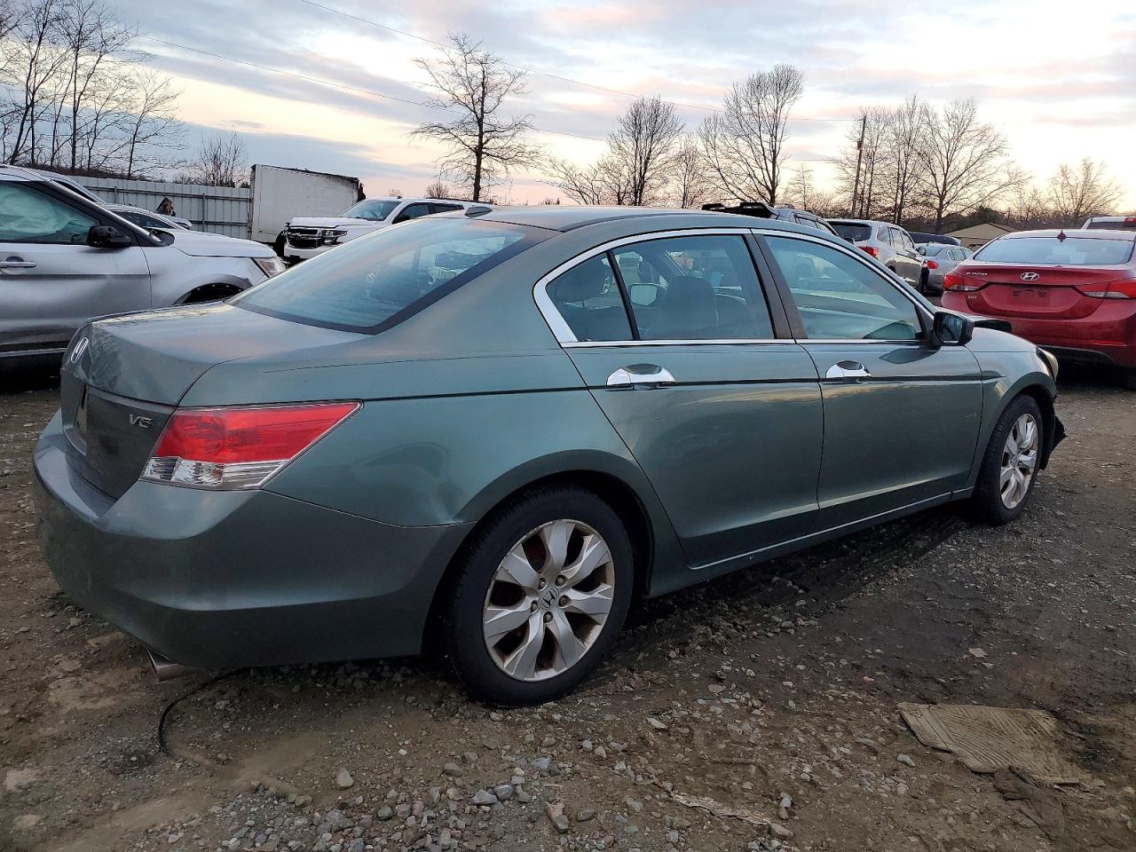 2009 HONDA ACCORD photo 3