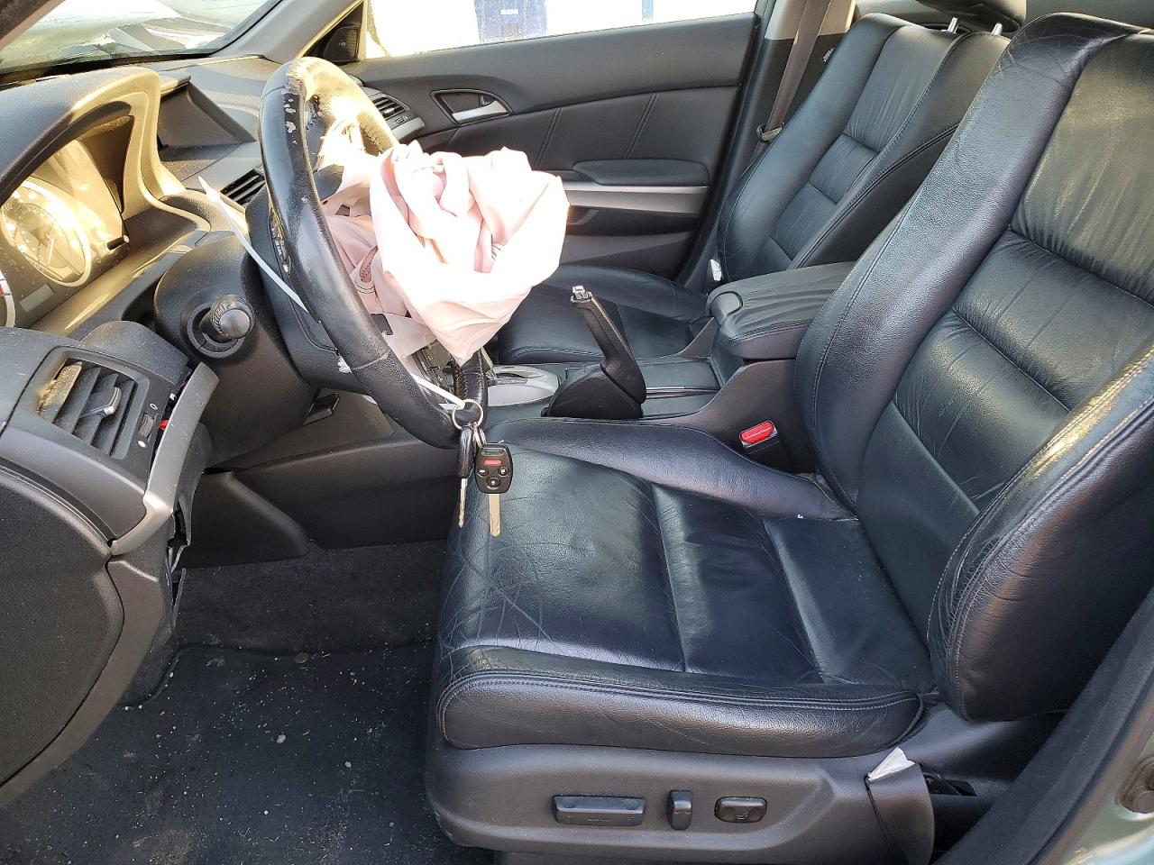 2009 HONDA ACCORD photo 7