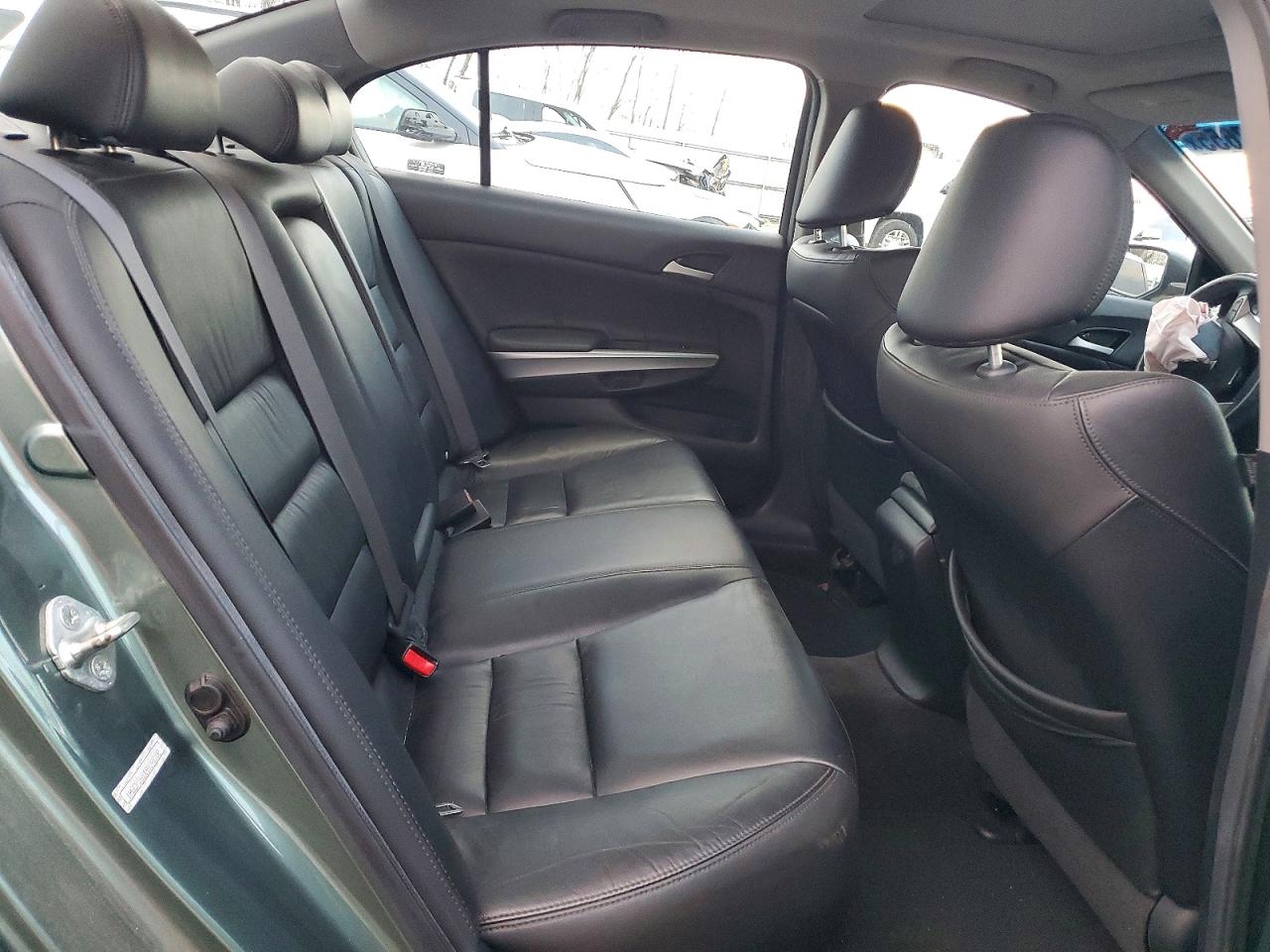 2009 HONDA ACCORD photo 10