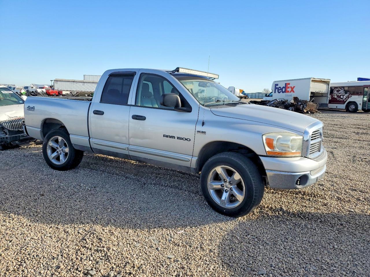 2006 DODGE RAM 1500 ST photo 4