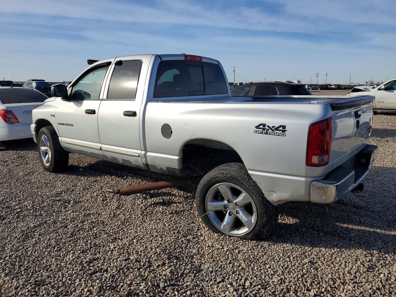 2006 DODGE RAM 1500 ST photo 2
