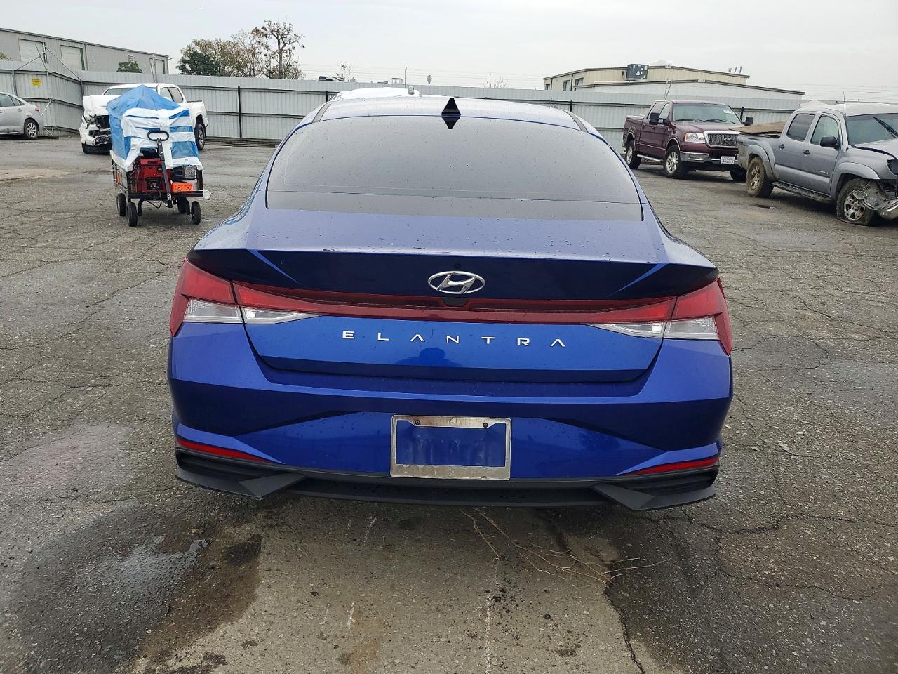 2021 HYUNDAI ELANTRA SE photo 6