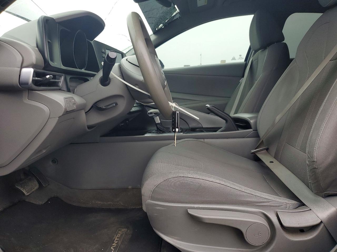 2021 HYUNDAI ELANTRA SE photo 7