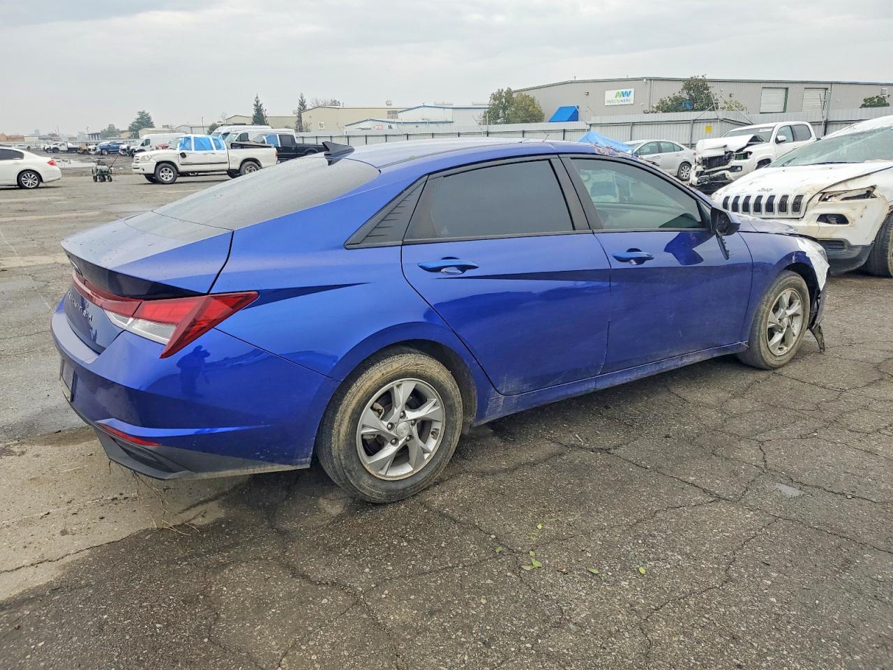 2021 HYUNDAI ELANTRA SE photo 3
