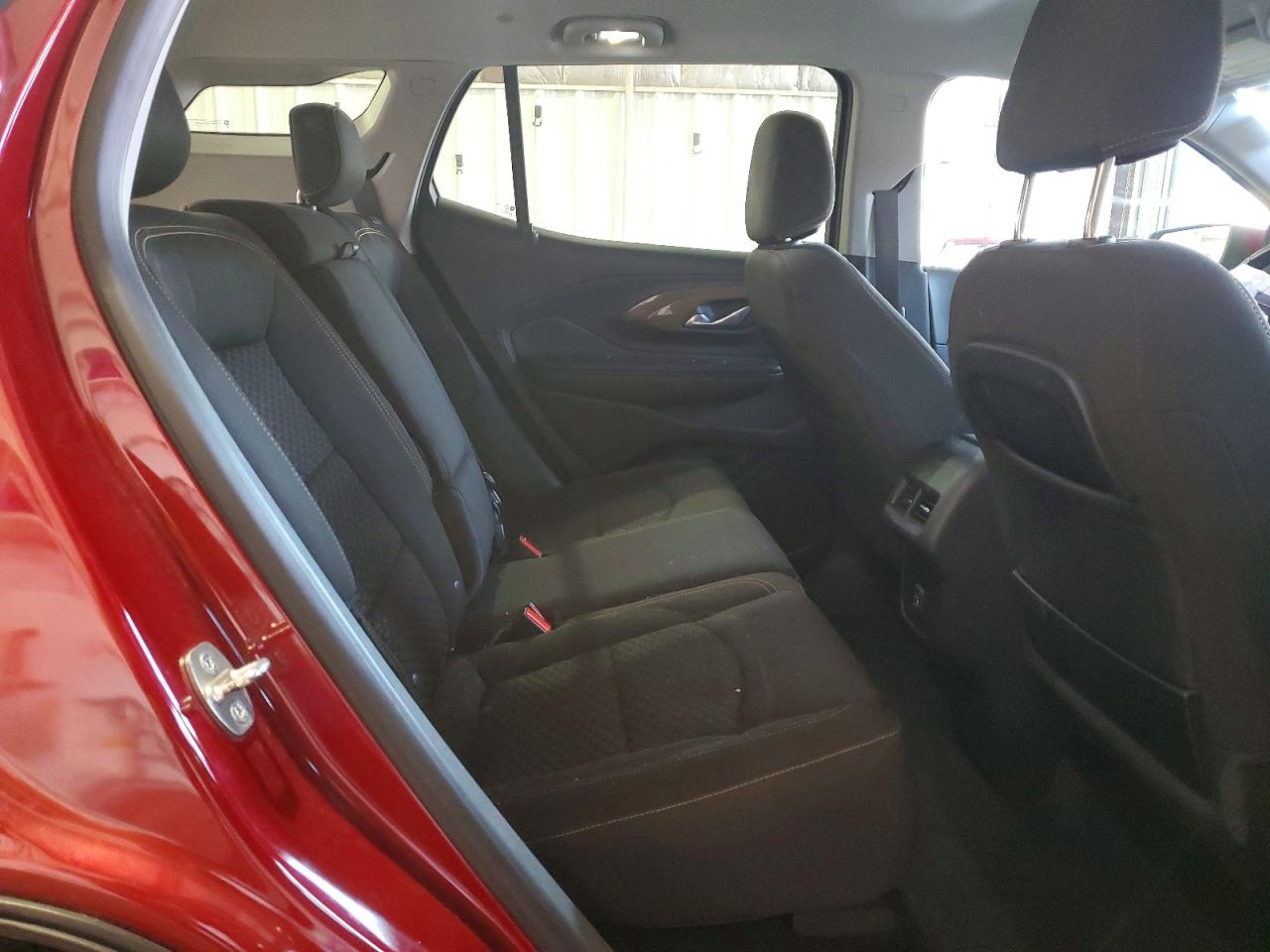 2019 GMC TERRAIN SLE photo 11