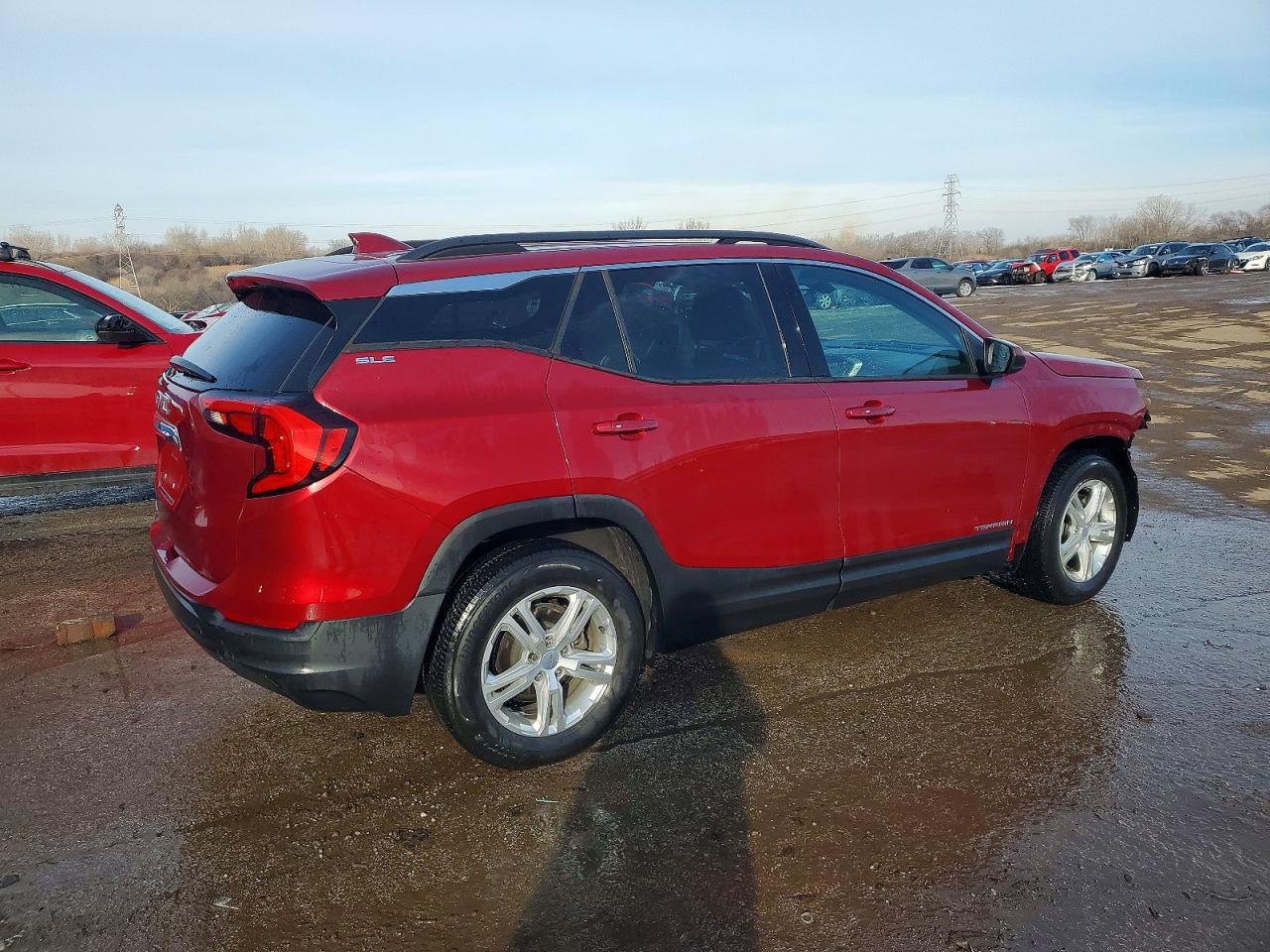 2019 GMC TERRAIN SLE photo 3