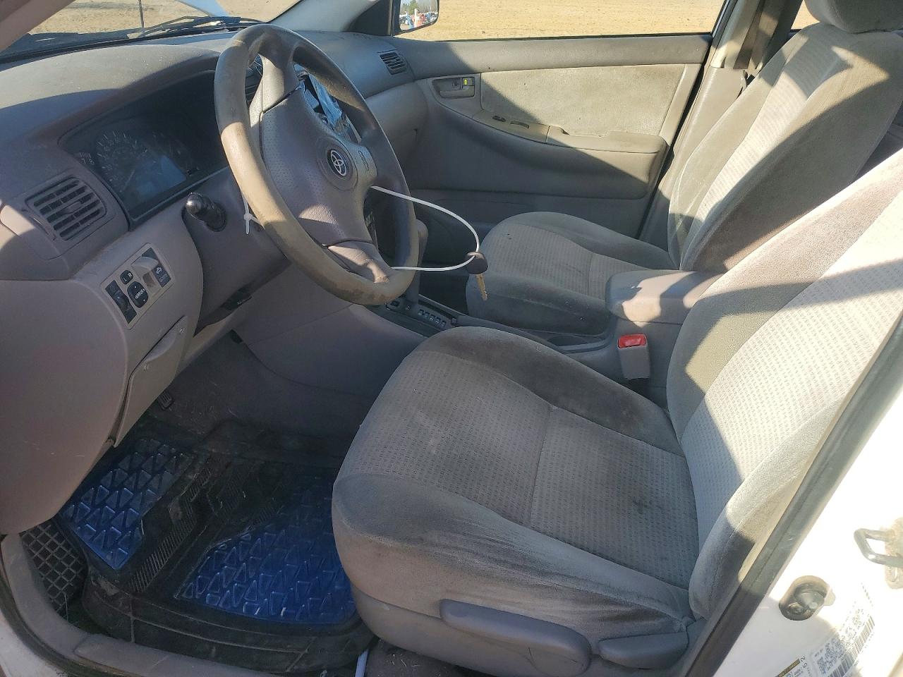 2007 TOYOTA COROLLA CE photo 7