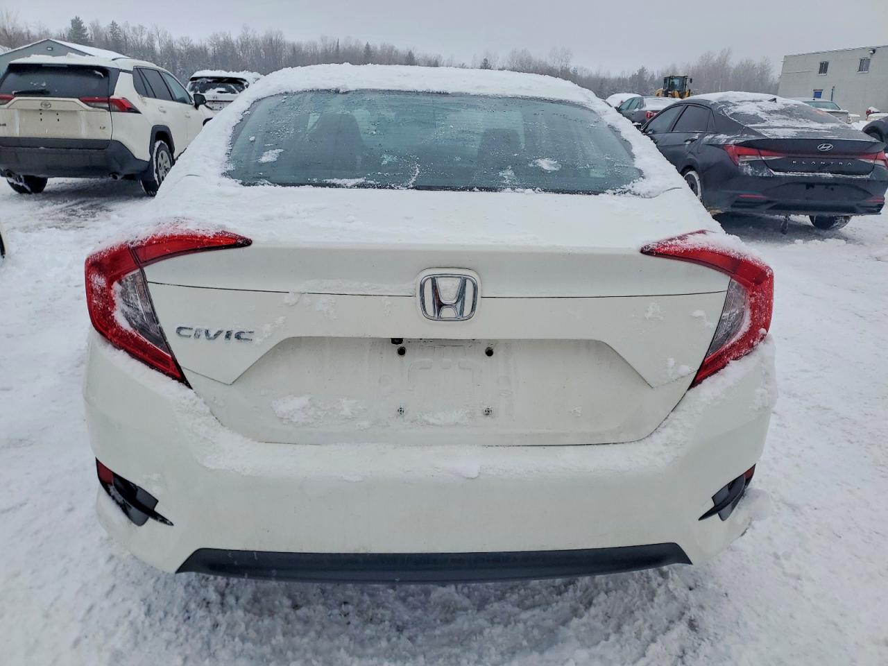 2016 HONDA CIVIC LX photo 6