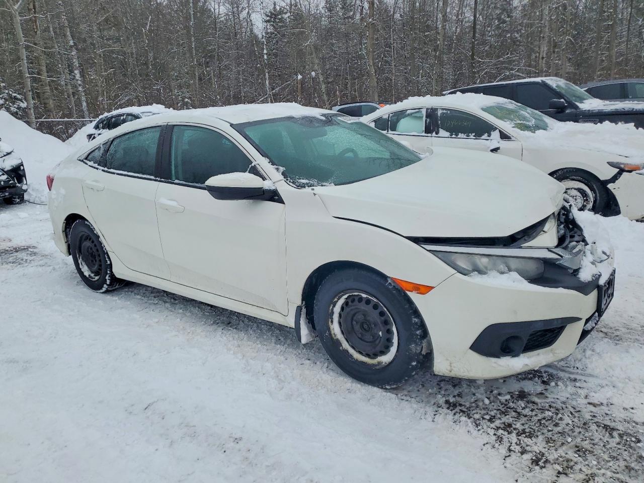 2016 HONDA CIVIC LX photo 4