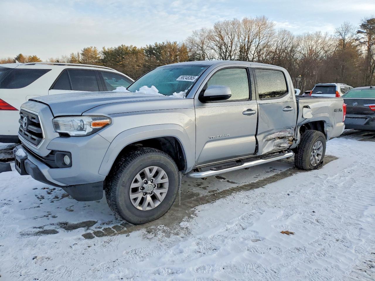 2017 TOYOTA TACOMA