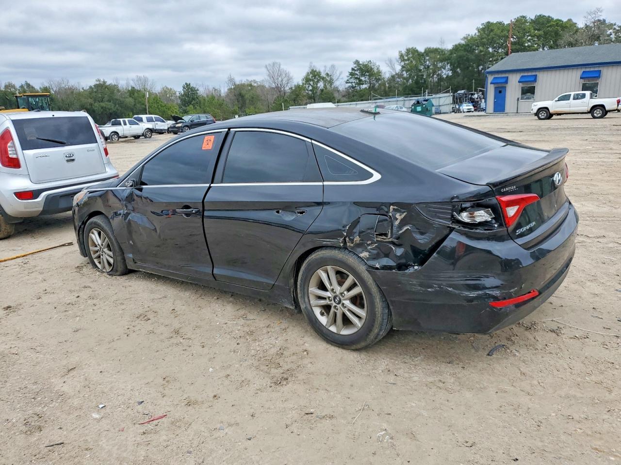 2016 HYUNDAI SONATA SE photo 2